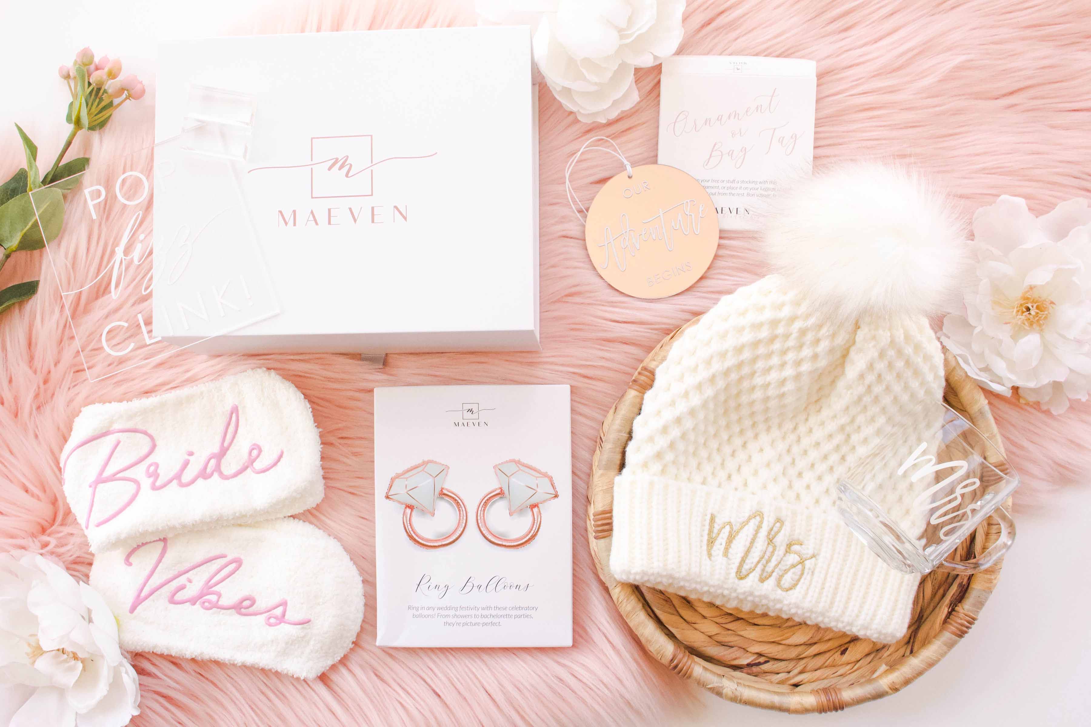 The 10 Best Gift Boxes for Brides of 2023